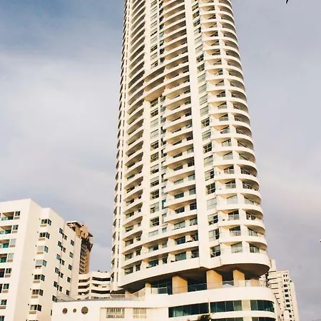Palmetto Eliptic 4003 Apartment Cartagena